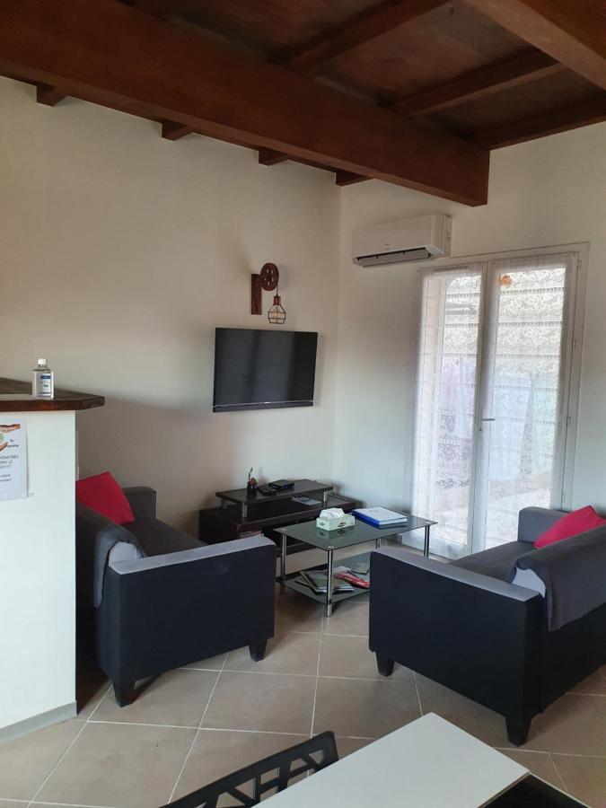 Apartment A Climatise Sur Coursan